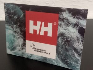 Authentic PoS MATERIAL Sophisticated Watch  – HELLY HANSEN HH SHOWCARD ALIVE SEA SMALL