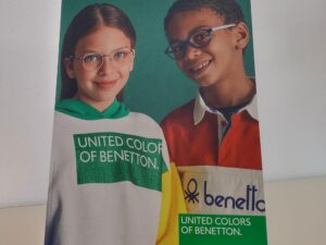 Authentic PoS MATERIAL Sophisticated Watch  – BENETTON KIDS OPTICAL SHOWCARD AW21