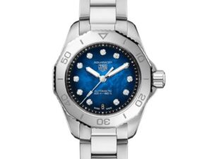 Authentic TAG HEUER Men 30 mm Stainless Steel Luxurious Wristwatch  – Sapphire Glass – TAG HEUER